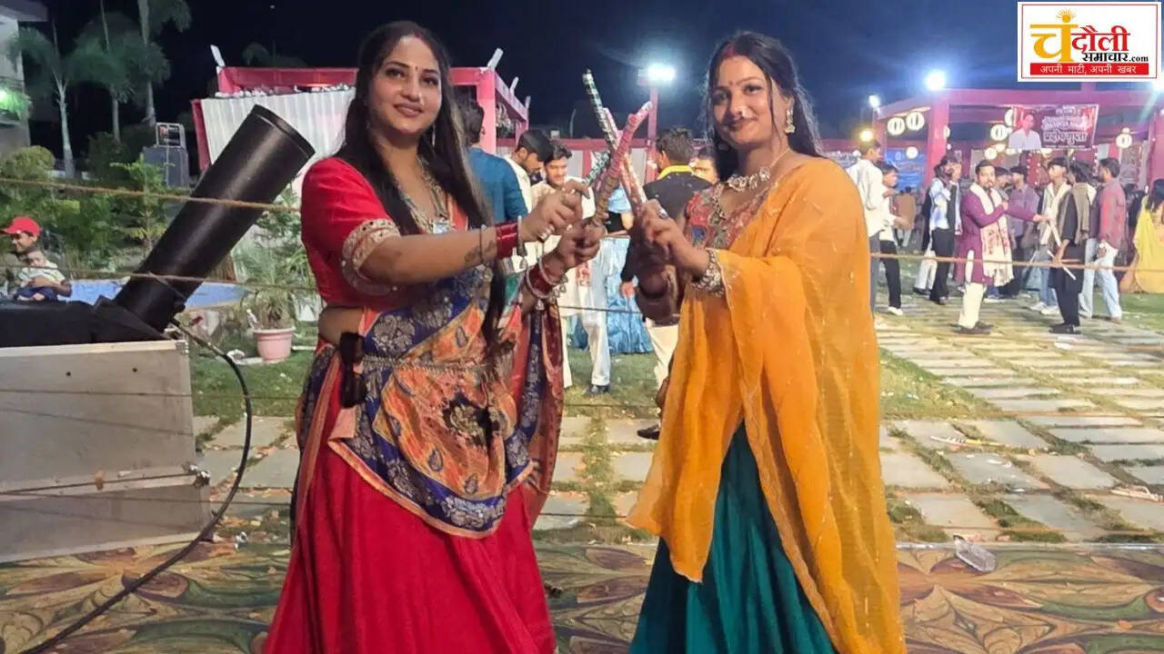 chakia-dandiya-mahotsav-garba-women-mla-kailash-acharya-news