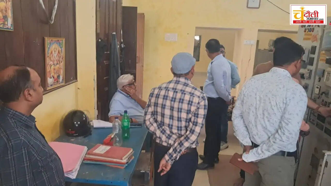 chandauli-samachar-news-impact-chief-engineer-anil-varma-visit-naugadh-substation