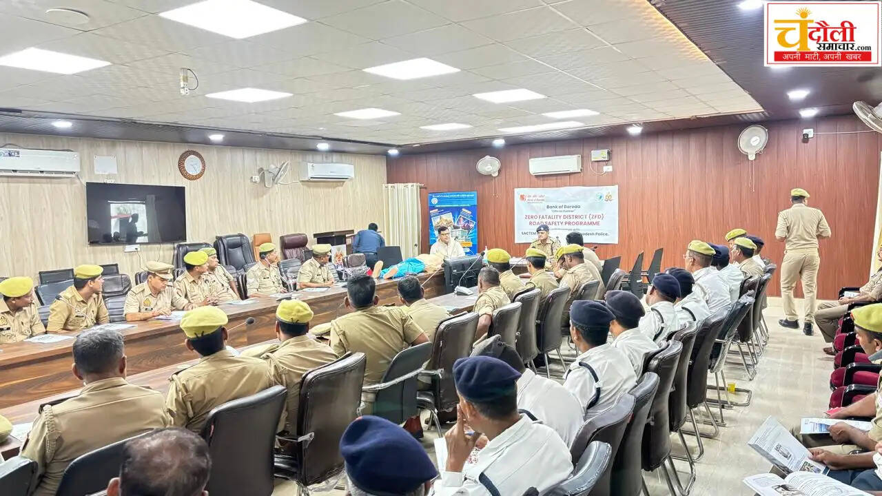 chandauli-traffic-police-first-aid-training-sactem-doctors-cpr-news