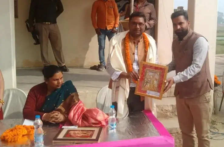 MLA Sadhna Singh honored