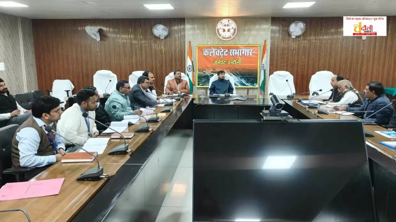 Chandauli DM meeting fertilizer misuse, Dharti Mata Bachao Abhiyan Chandauli, 