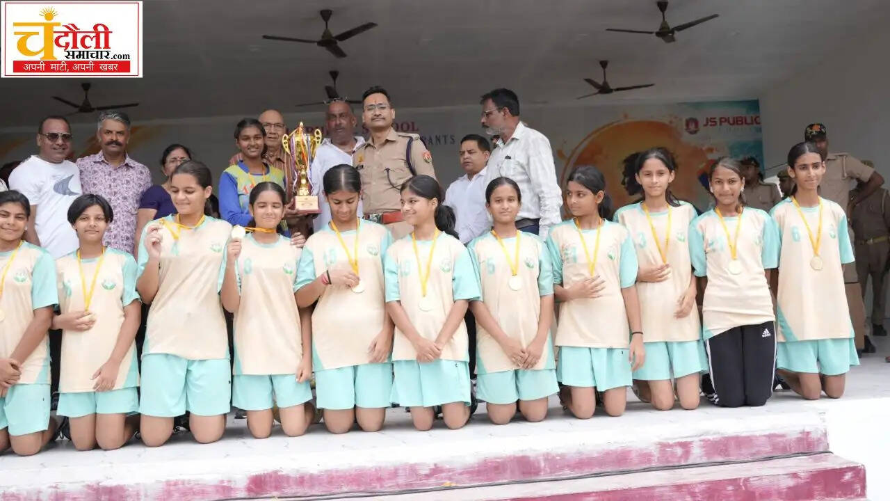 cbse-national-girls-handball-tournament-chandauli-winners