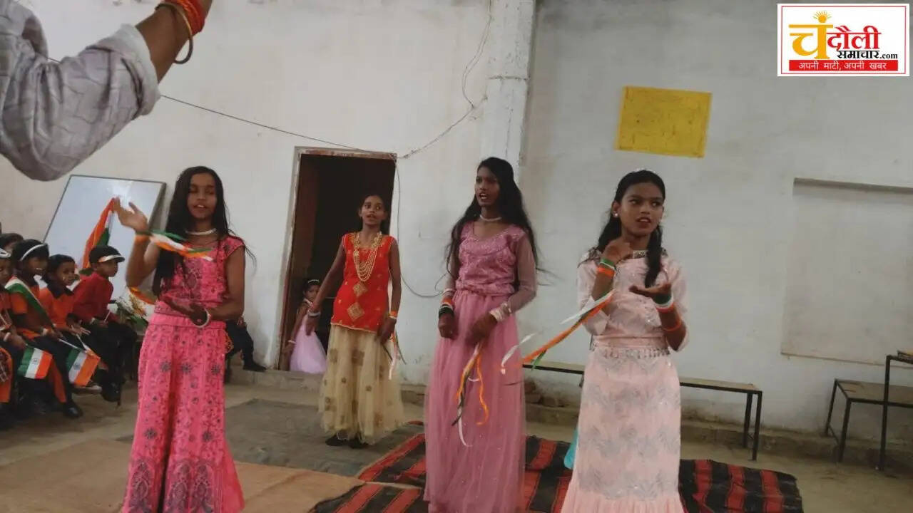 chandauli-news-shri-durga-sanskrit-school-independence-day-syedraja 