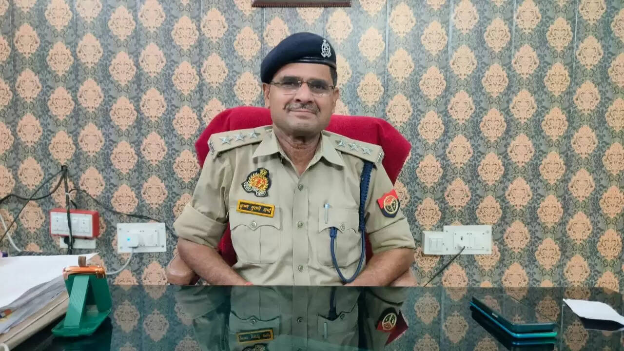  CO Krishna Murari Sharma transfer  PDDU Nagar police news  Mughal Sarai crime control  New CO Arun Kumar Singh