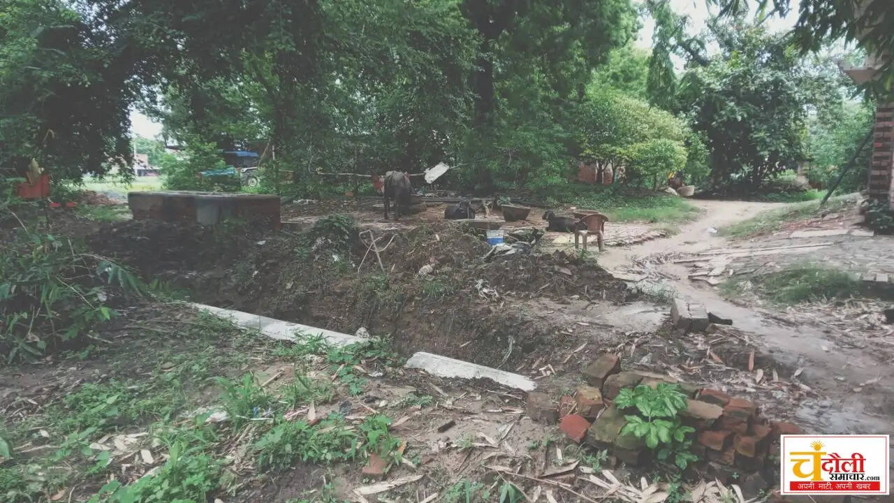 chakia-village-akhada-encroachment-dm-complaint