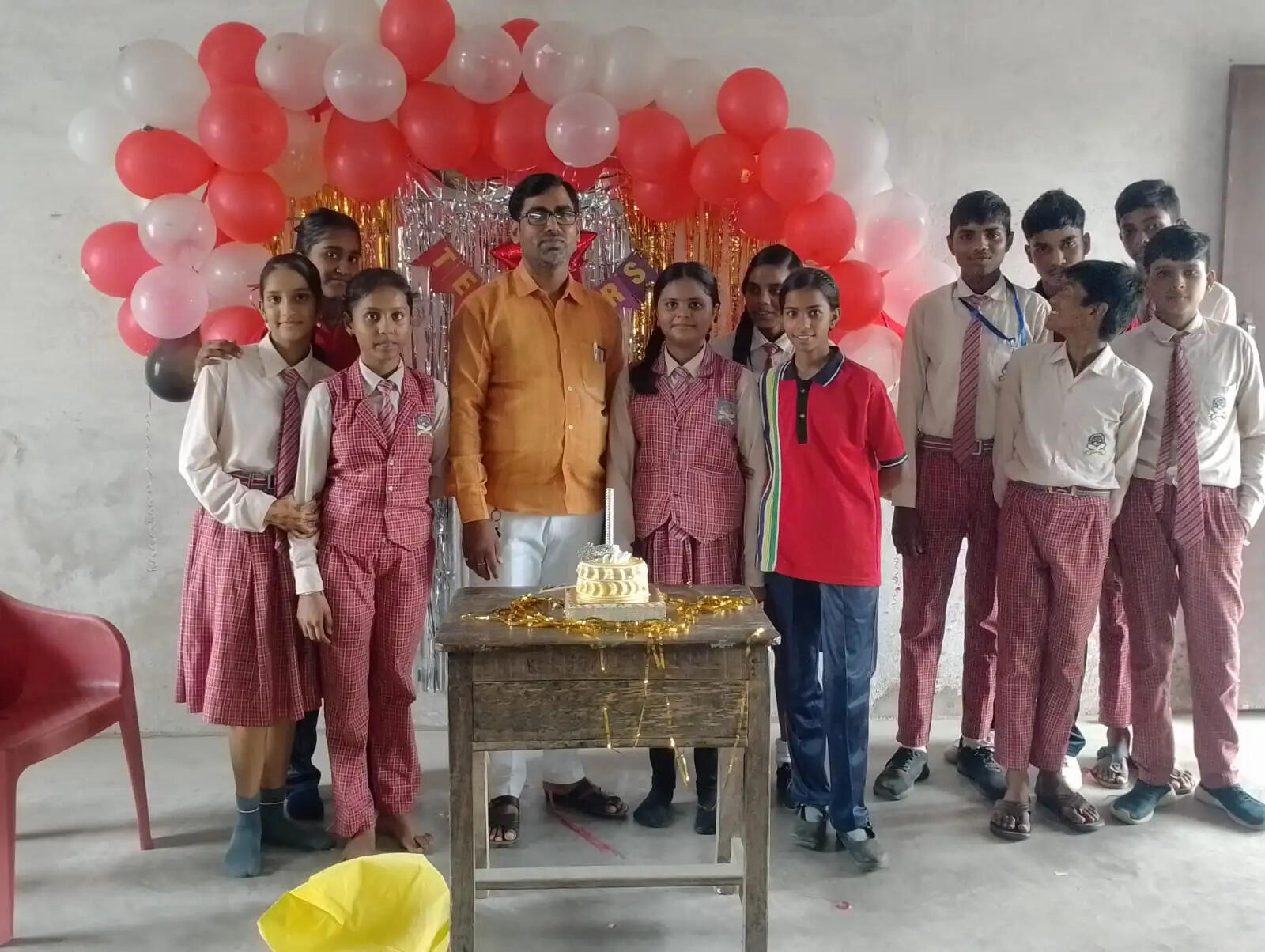 , बच्चों ने अपनी प्रस्तुतियों से जीता सबका दिल