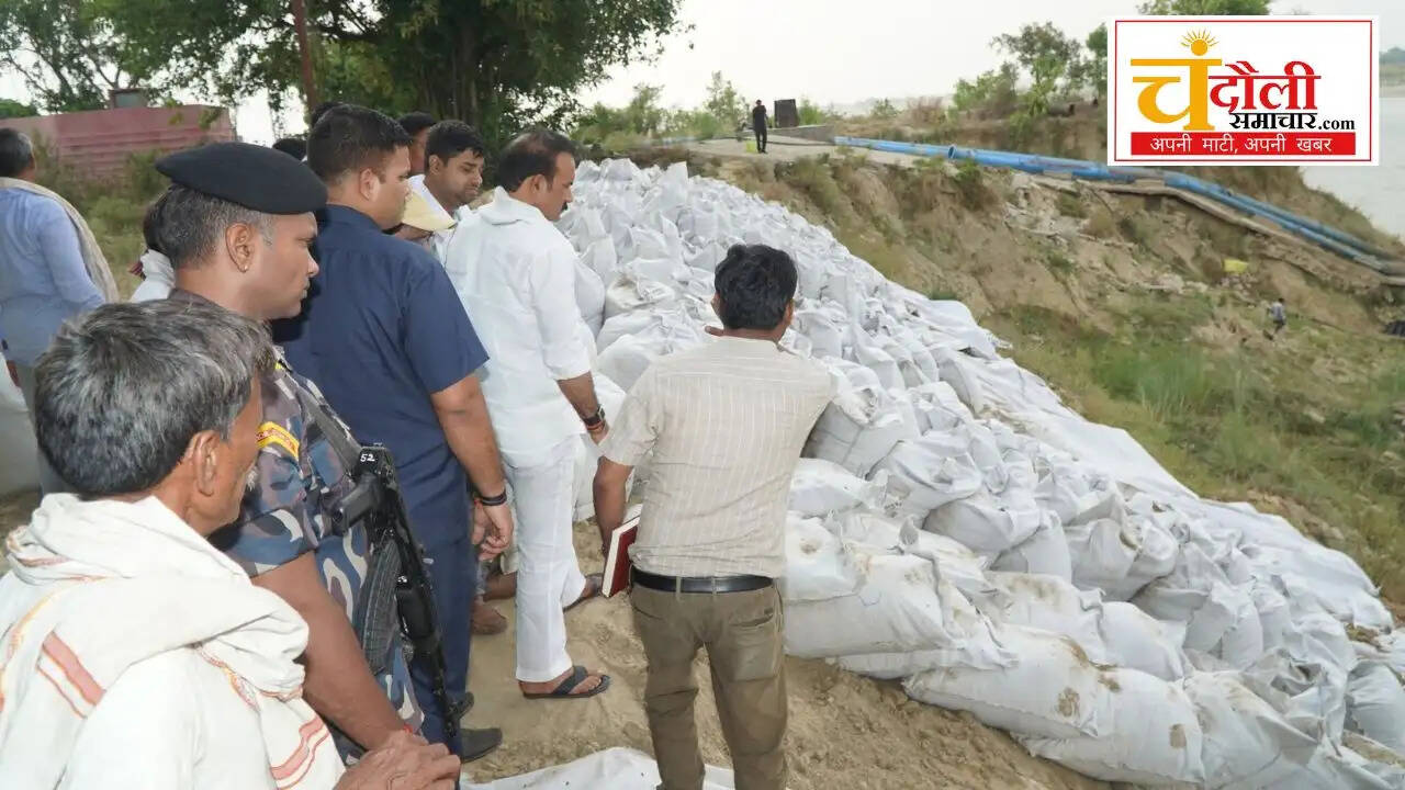 guraini-farmers-protest-ganga-erosion-irrigation