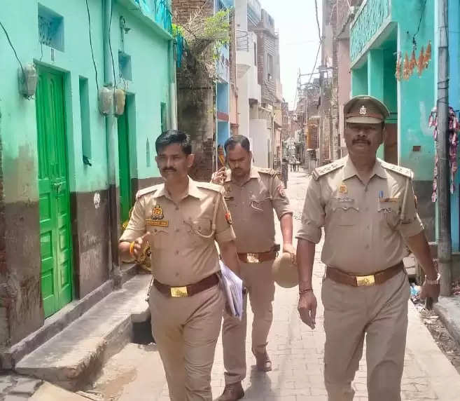 chandauli police