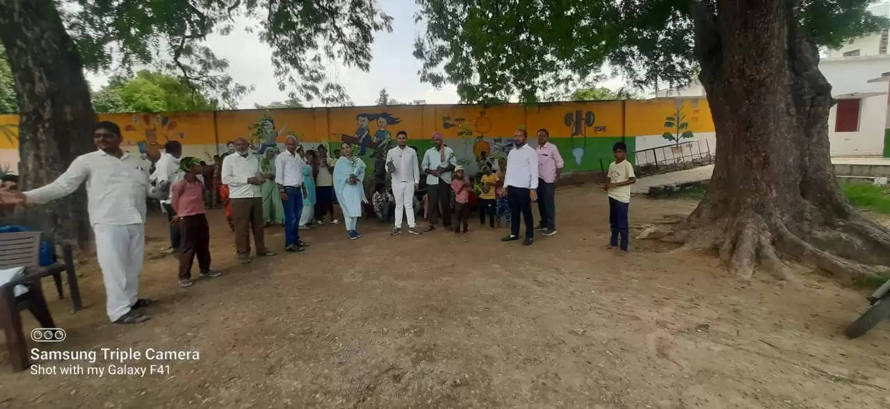 plantation in kalyanpur gram sabha