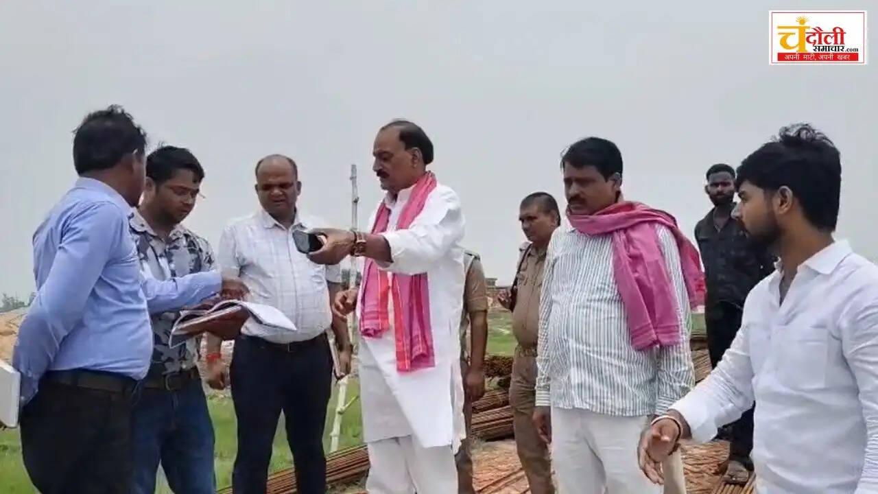 mla-prabhu-narayan-singh-protest-stadium-stone-news