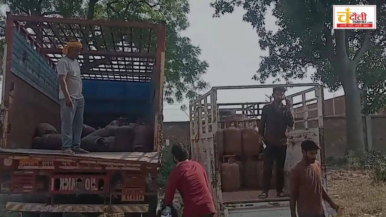 jasuri-gas-agency-cylinder-shortage-highway-jam-news