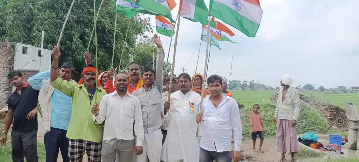 Tiranga Yatra Amawan Village