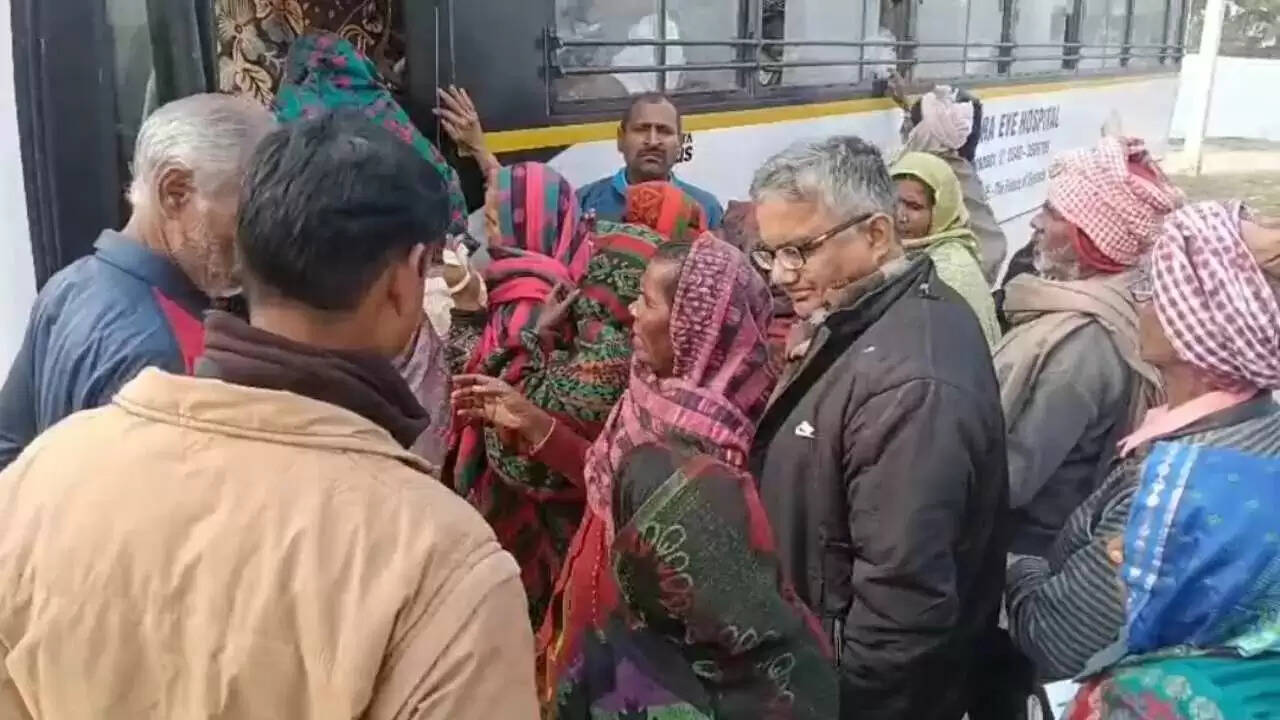 Free eye camp Chandauli Ranepur  RJ Shankara Eye Hospital Varanasi  Cataract surgery camp Sakaldiha 2025