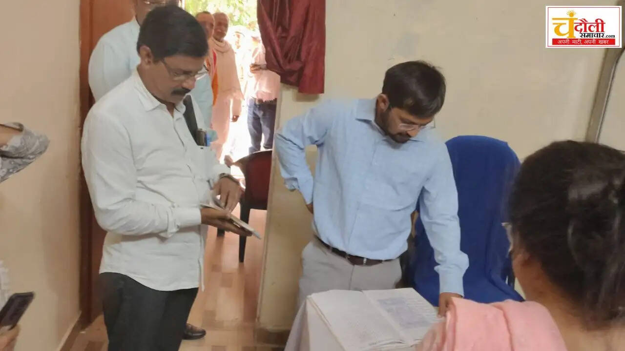 chandauli-dm-inspection-kasturba-school-bayapur-news