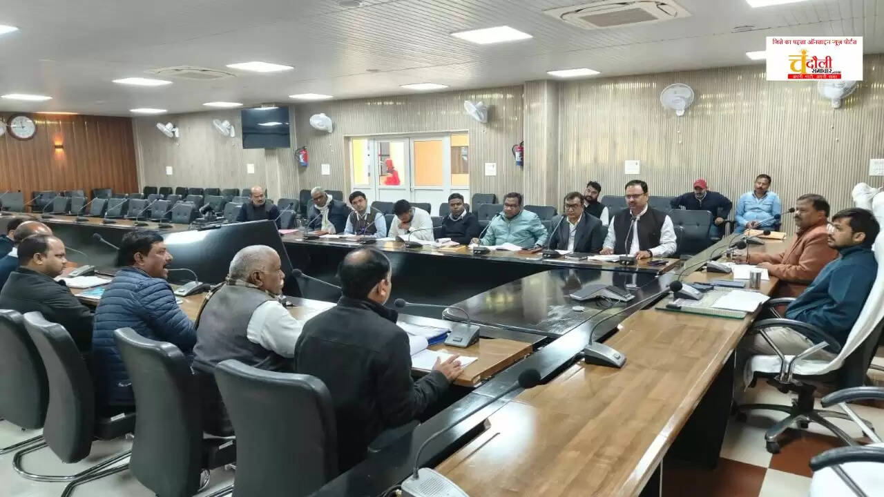 Chandauli DM meeting fertilizer misuse, Dharti Mata Bachao Abhiyan Chandauli, 