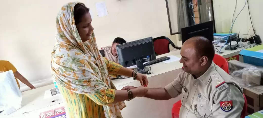 Rakhi to Chandauli Police Indian Bank Locker Victim