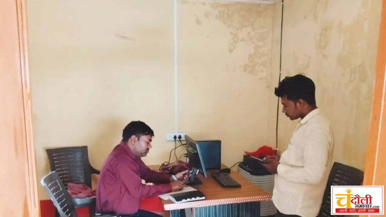 panchayat-assistants-salary-stopped-naugharh