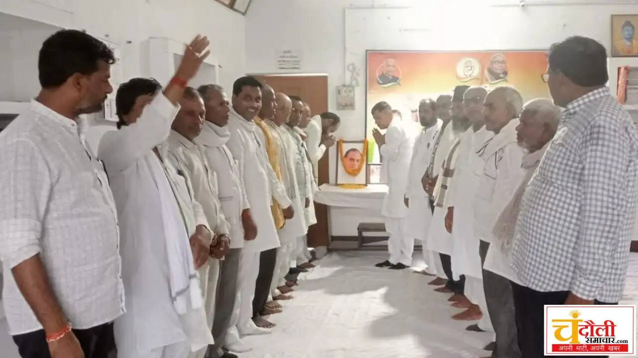 chandauli-congress-celebrates-rajiv-gandhi-birth-anniversary-news