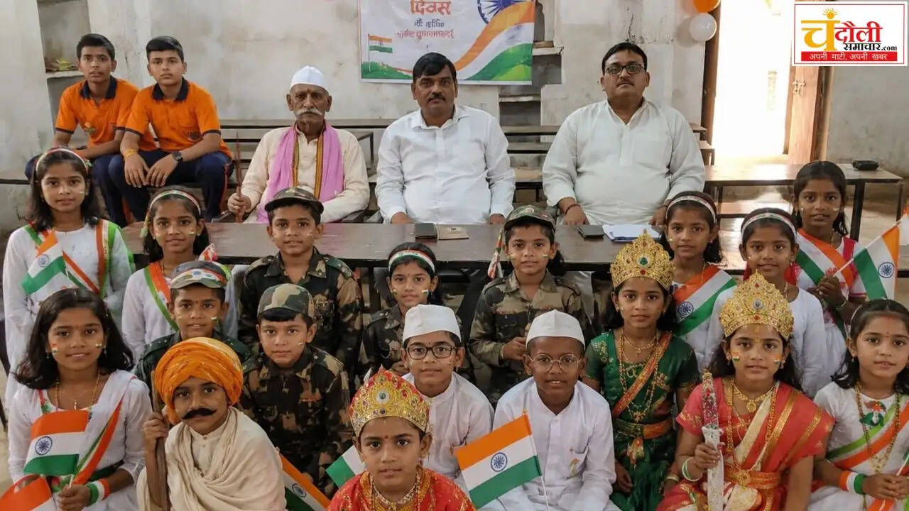 chandauli-news-shri-durga-sanskrit-school-independence-day-syedraja 