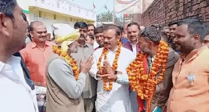 Saiyadraja MLA Sushil Singh Jansampark in Barahani village