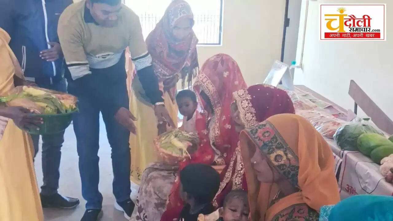 Chandauli news Naugarh jan chaupal, Chandauli khabar administrative failure news,