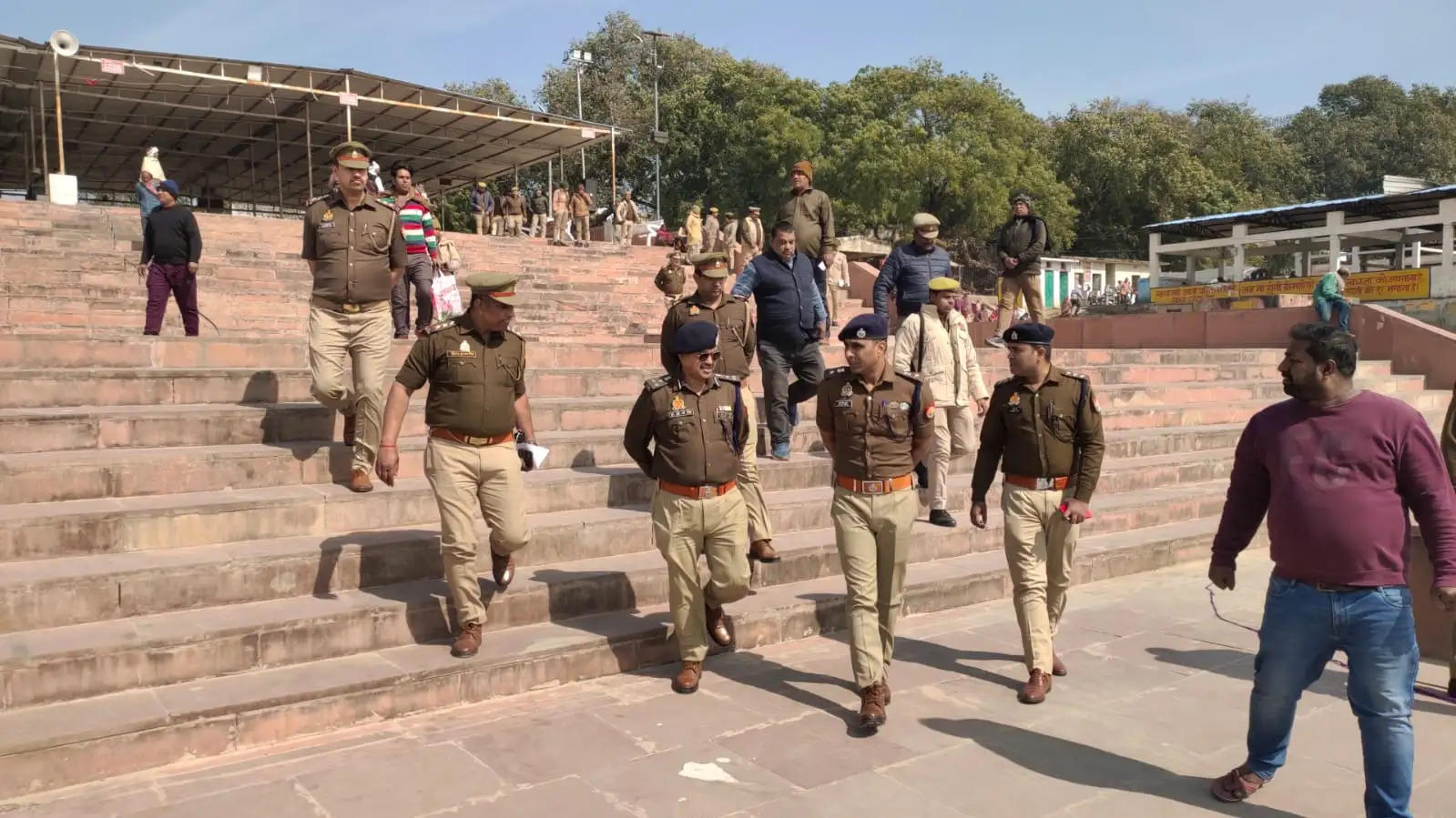  Ganga Ghat Police Security 