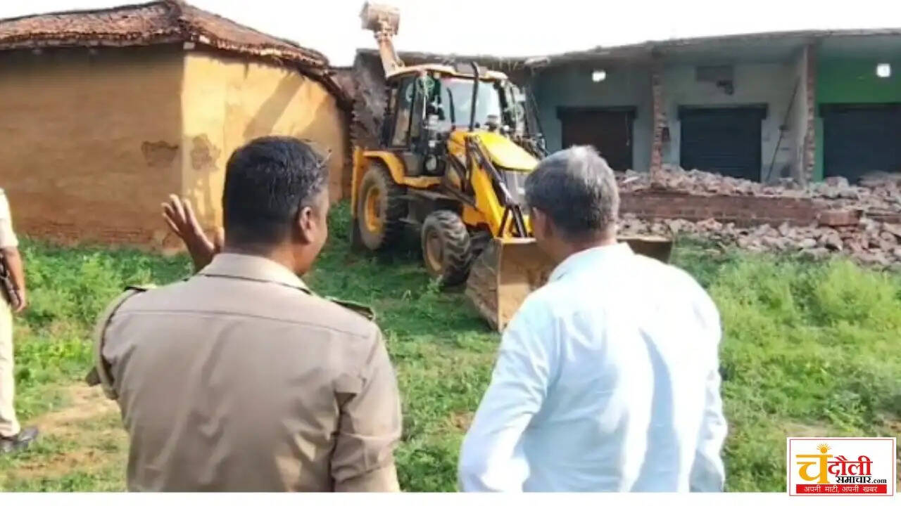 naugarh-playground-encroachment-bulldozer-action
