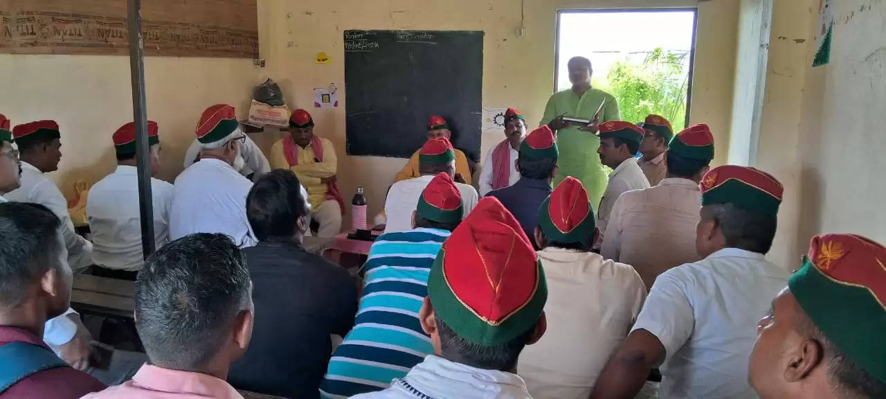 samajwadi party meeting upendra Fauji 