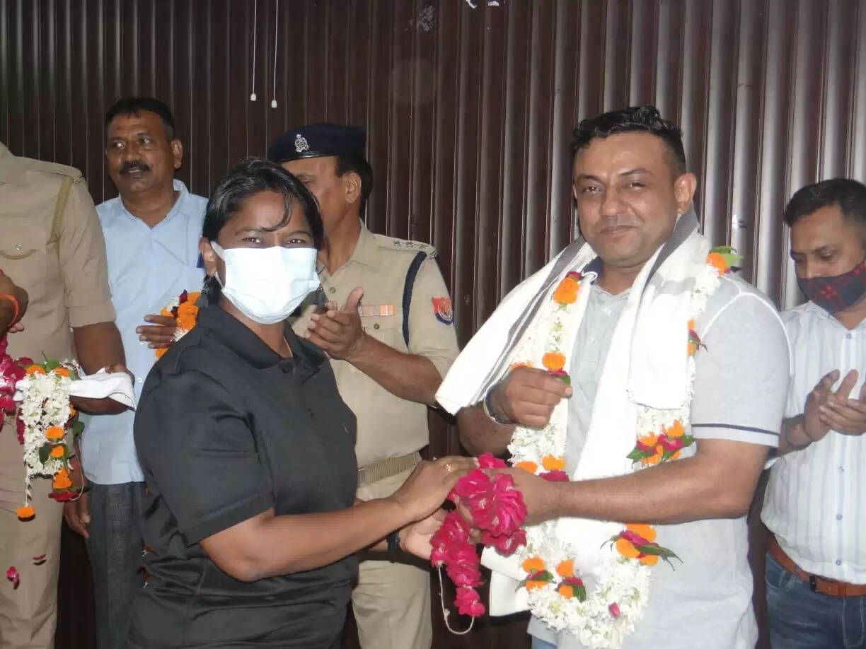 SP Chandauli Amit Kumar Farewell Party (2)