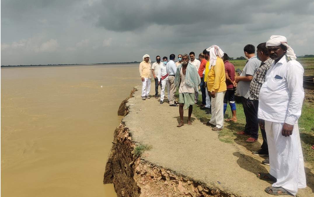 SDM inspection of villages on banks