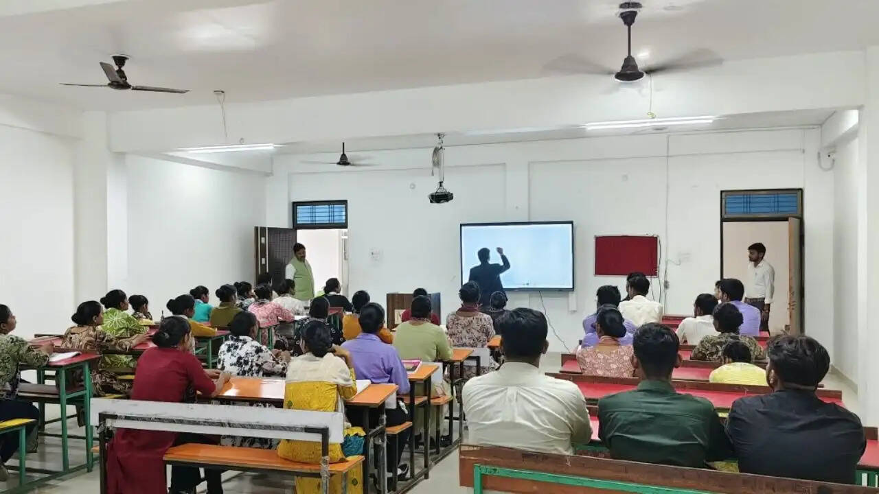 kn pandey maxwell free coaching