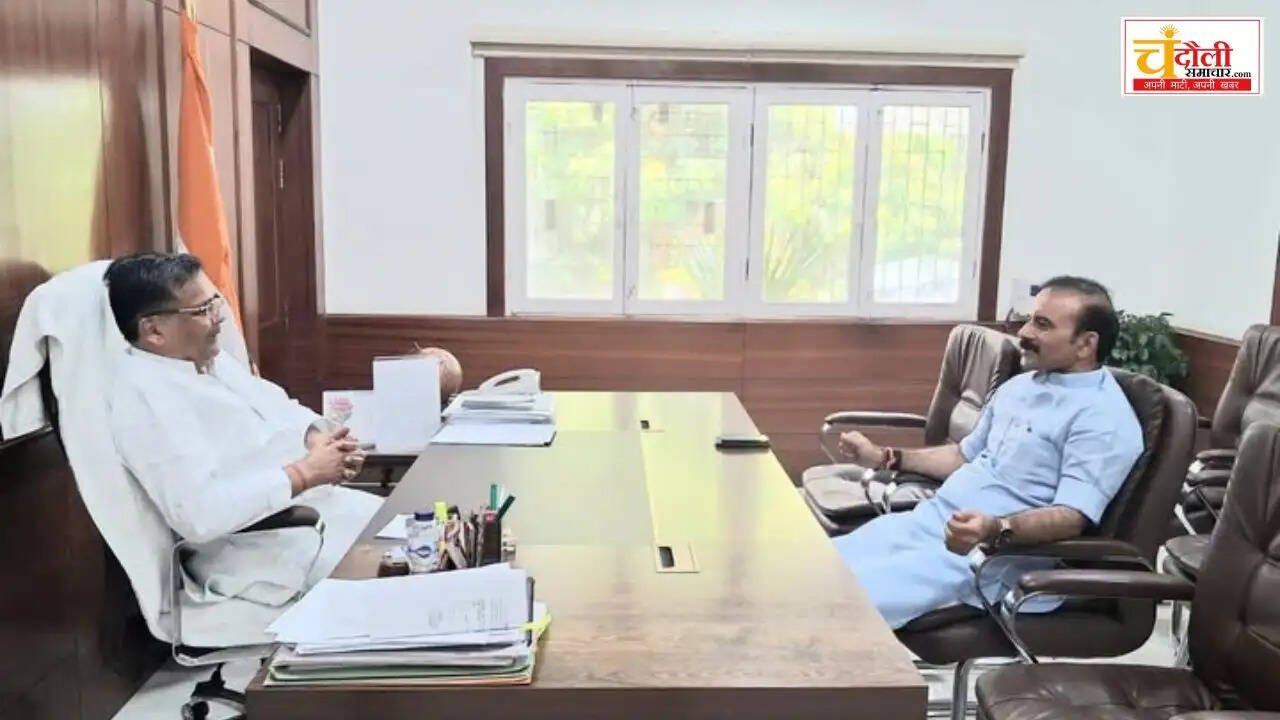 chandauli news mla sushil singh, chandauli khabar syedraja development plans, chandauli samachar mla meets cm yogi, chandauli news health tourism upgrade, chandauli khabar lucknow political meetings