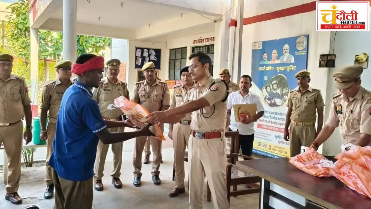 chandauli-sp-akash-patel-inspected-kandwa-police-station