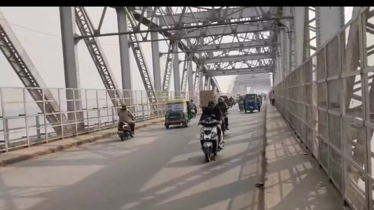  Varanasi Chandauli traffic update  School bus timing diversion  Heavy vehicle diversion route