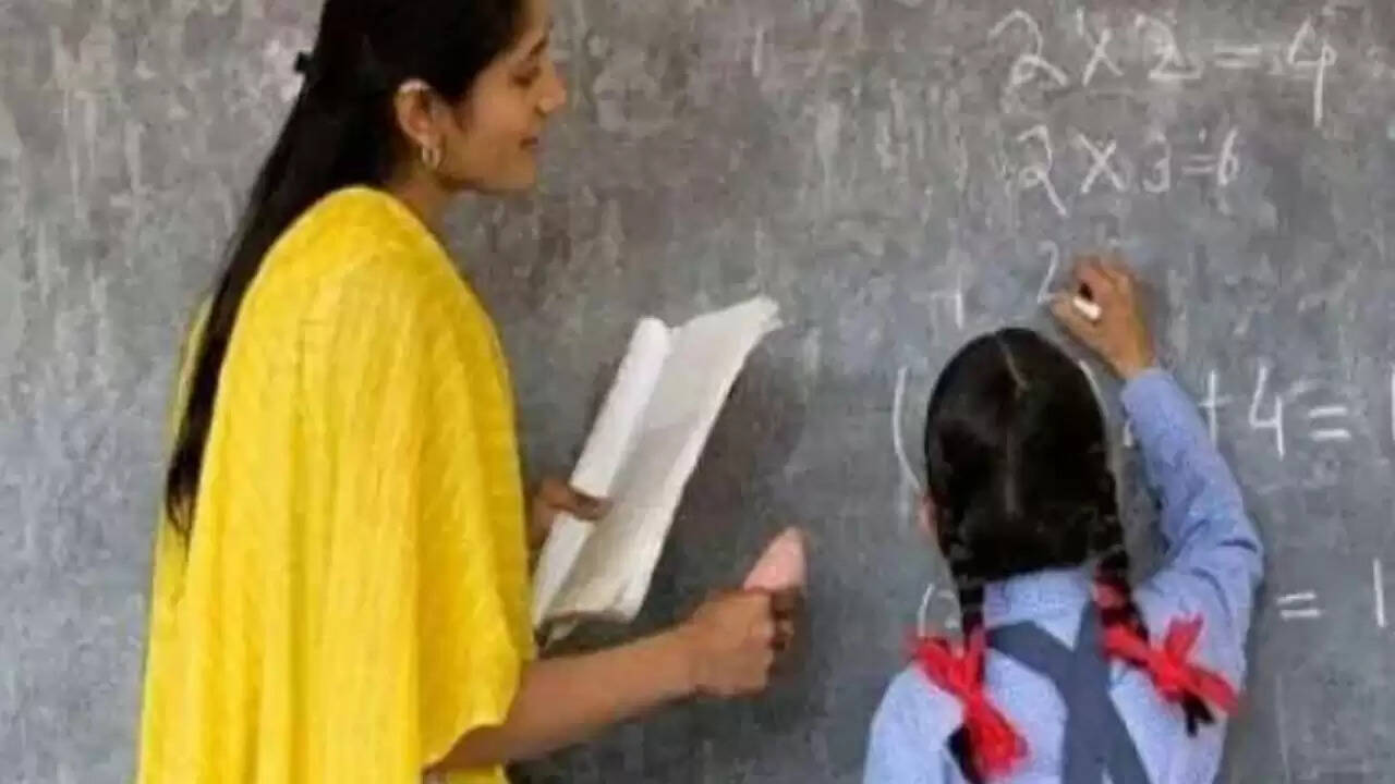 Chandauli Basic Shiksha Teacher Salary Hike  Higher Grade Pay for UP Teachers  Selection Pay Scale Basic Education