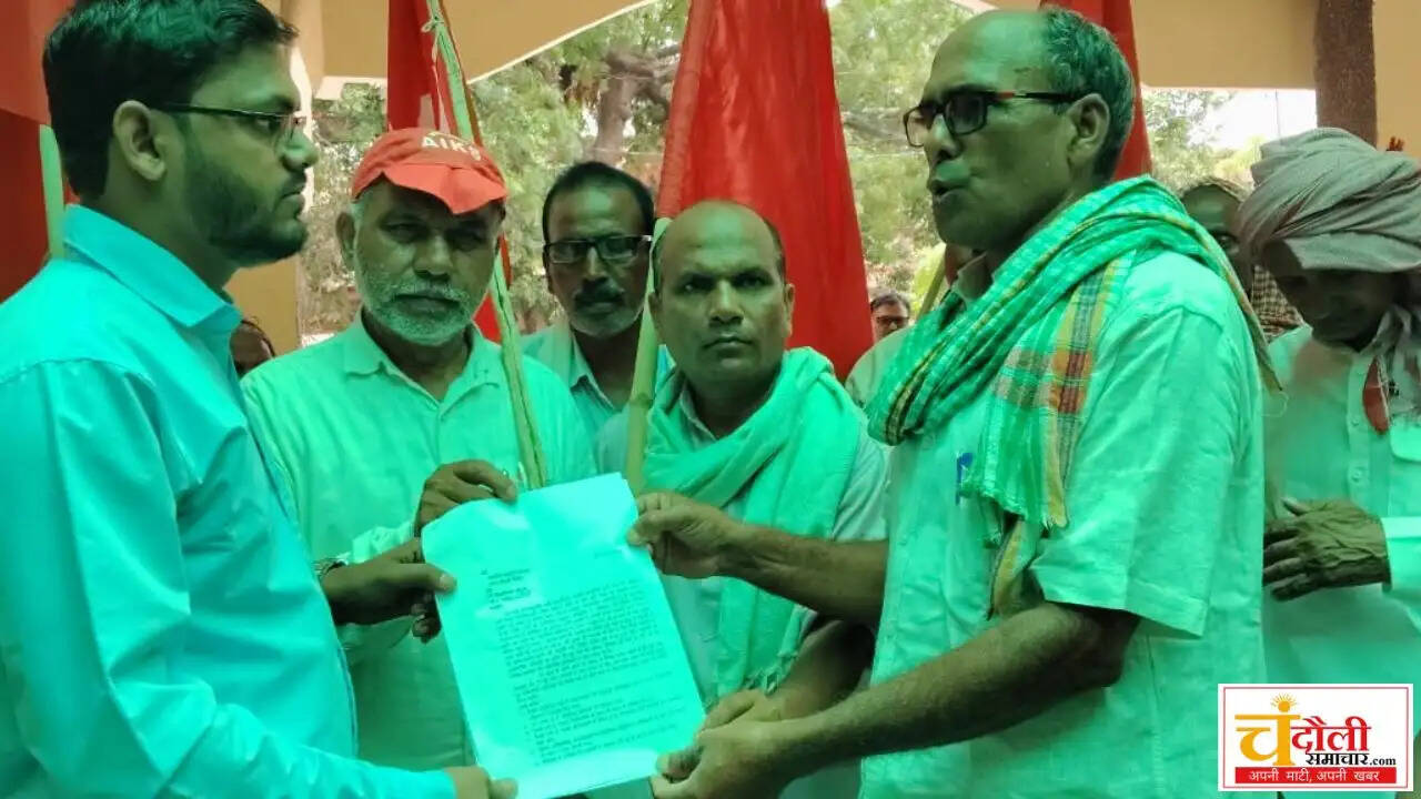 left-parties-protest-in-chakiya-memorandum