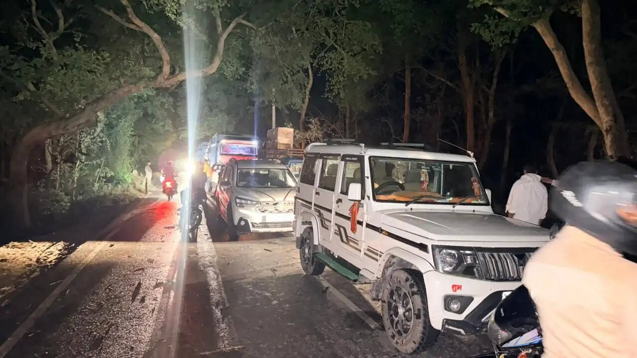 storm-rain-destruction-two-deaths-chakiya-news-update