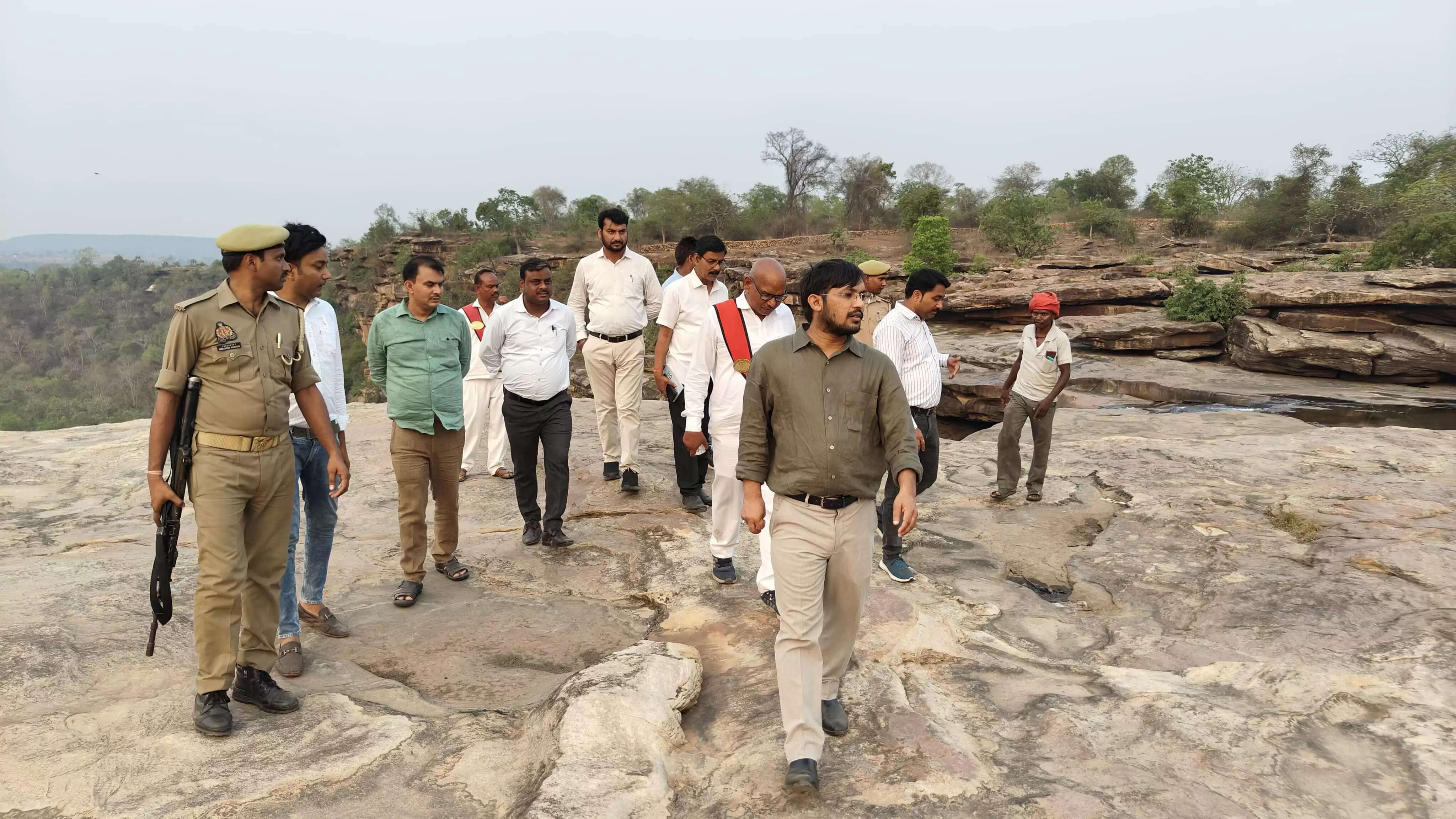 DM Chandra Mohan Garg