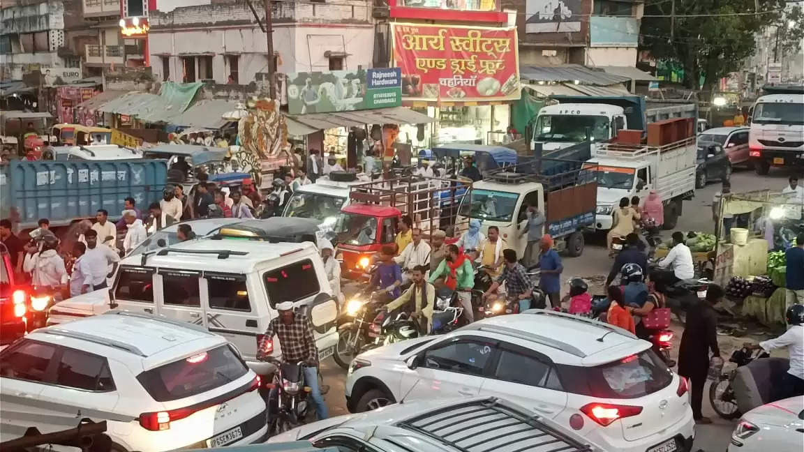 huge jam at Chahaniya 