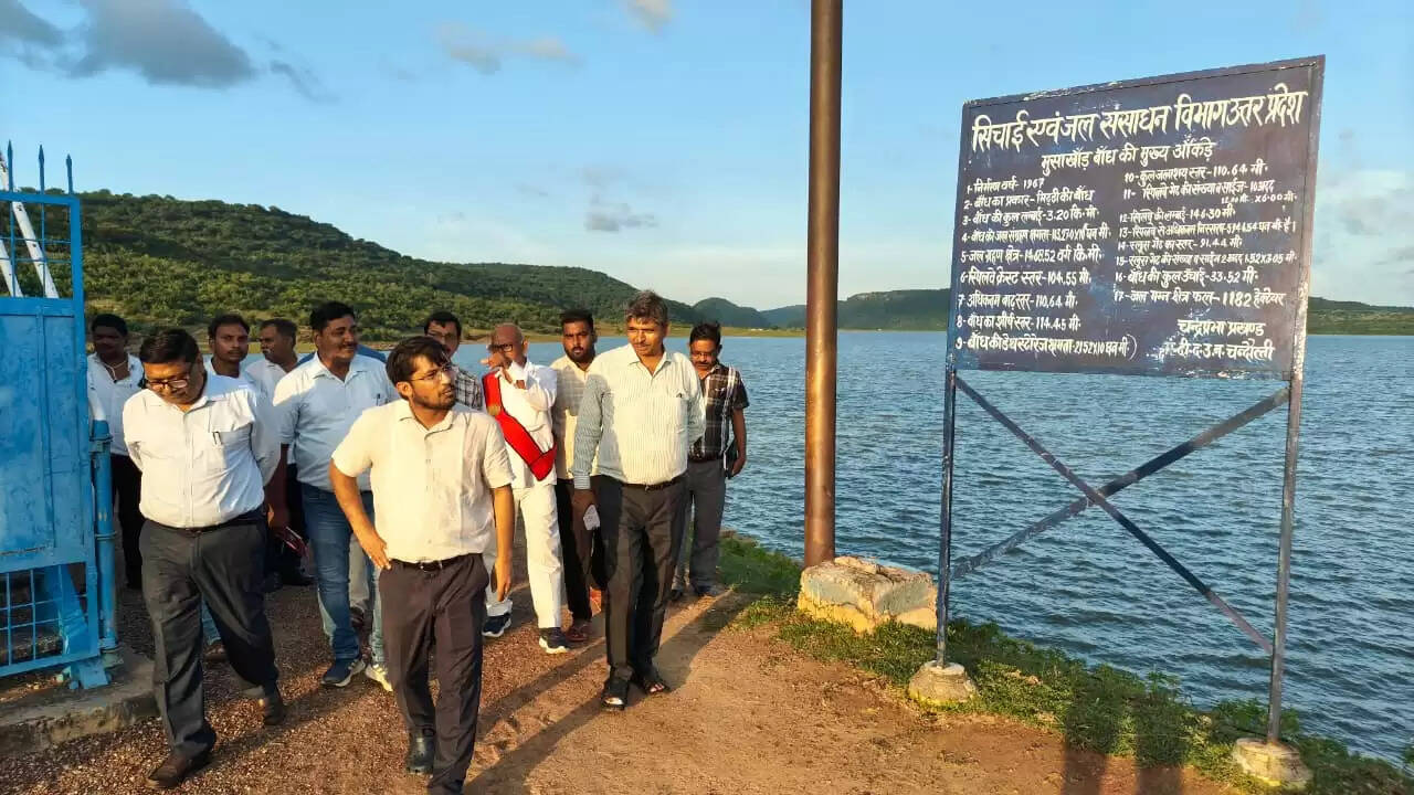 DM Chandauli inspected