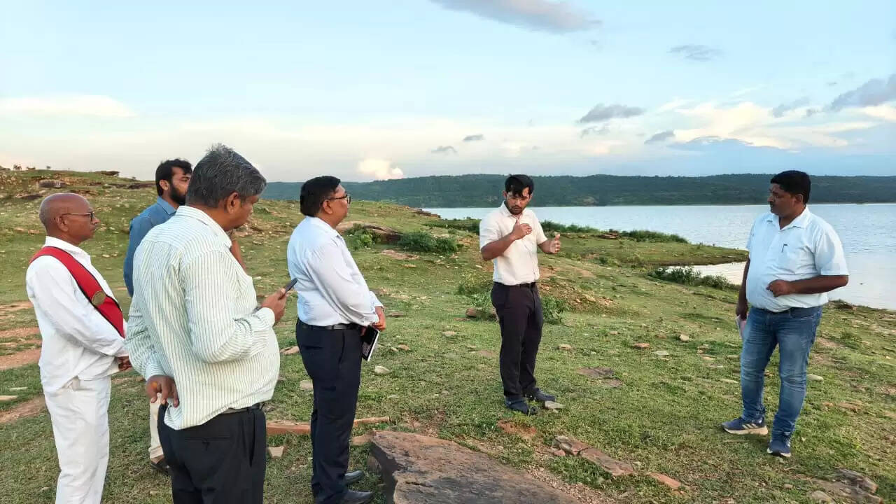 DM Chandauli inspected