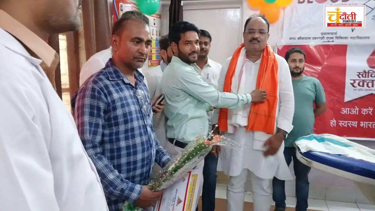 world-blood-donor-day-manoj-singh-protest