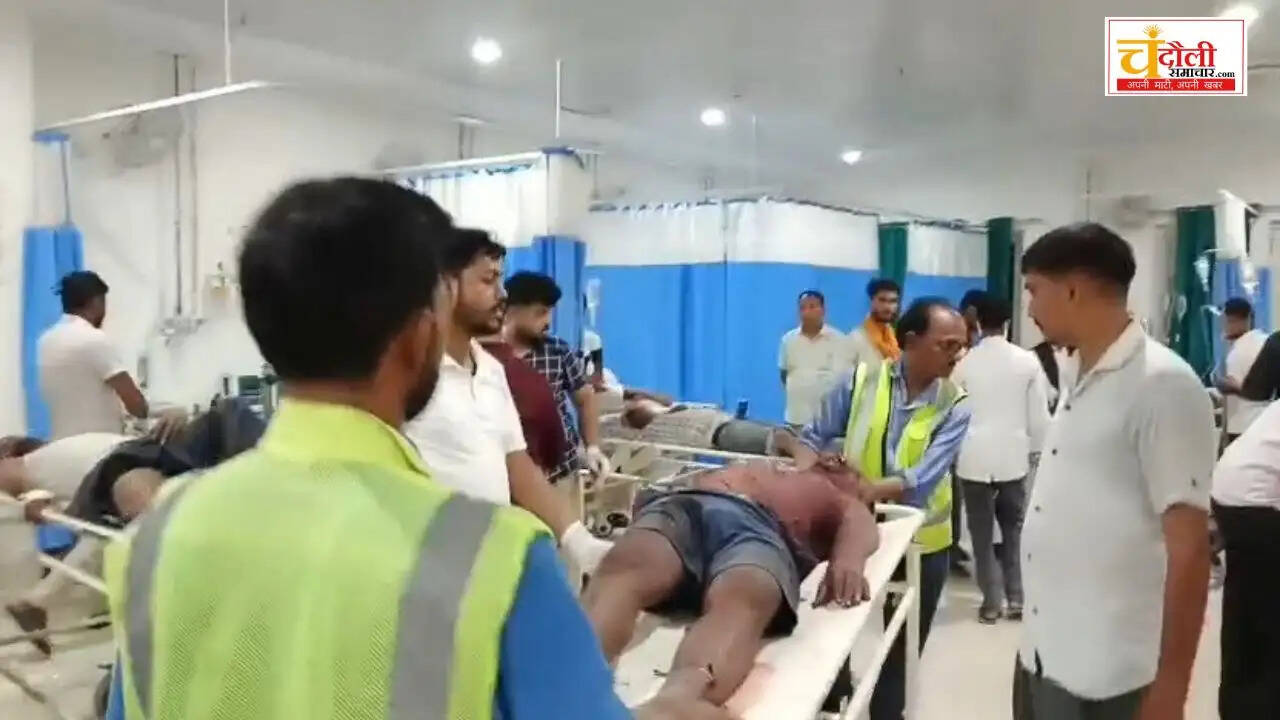 dumper-accident-nh19-saidraja-driver-injured-up