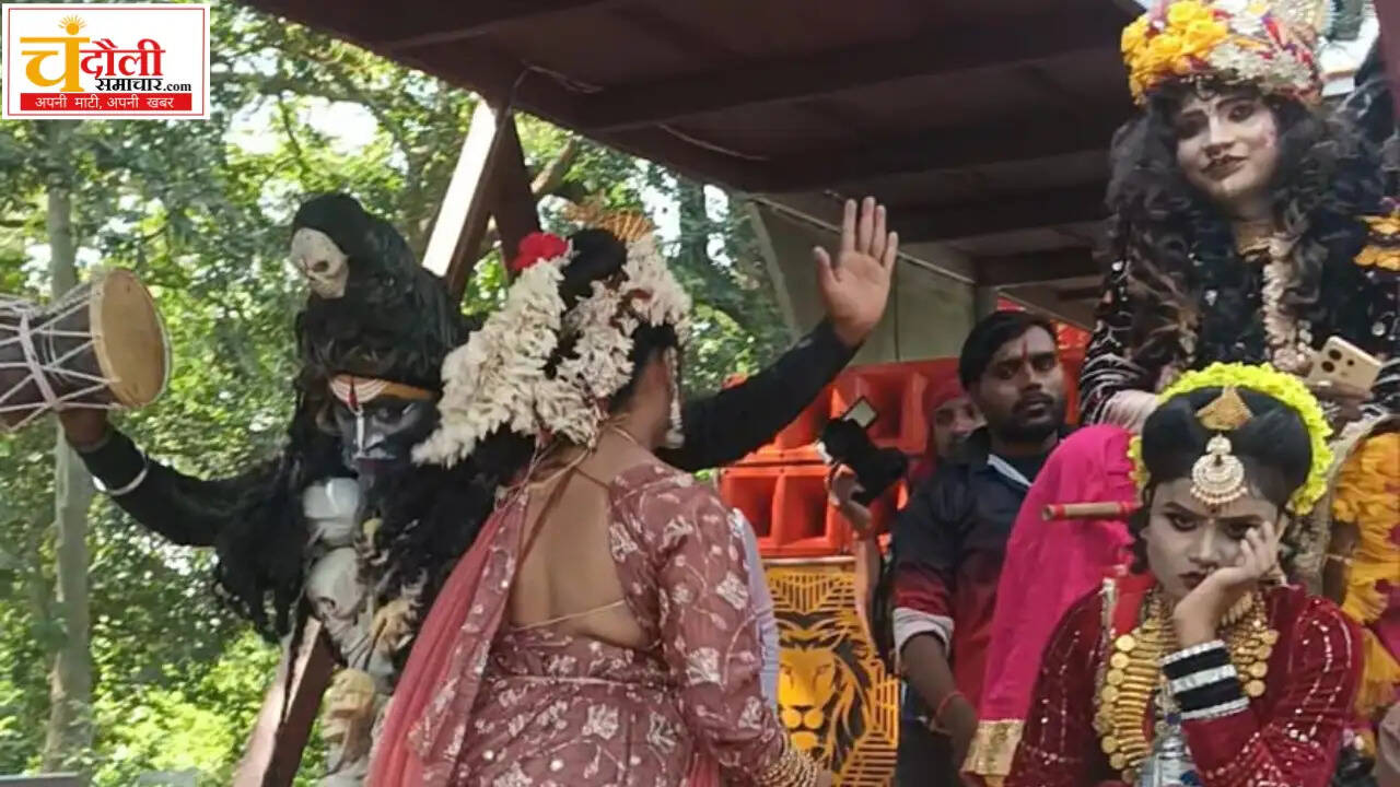 chakiya-gandhinagar-maa-durga-shringar-mahotsav-jhakni-bhandara