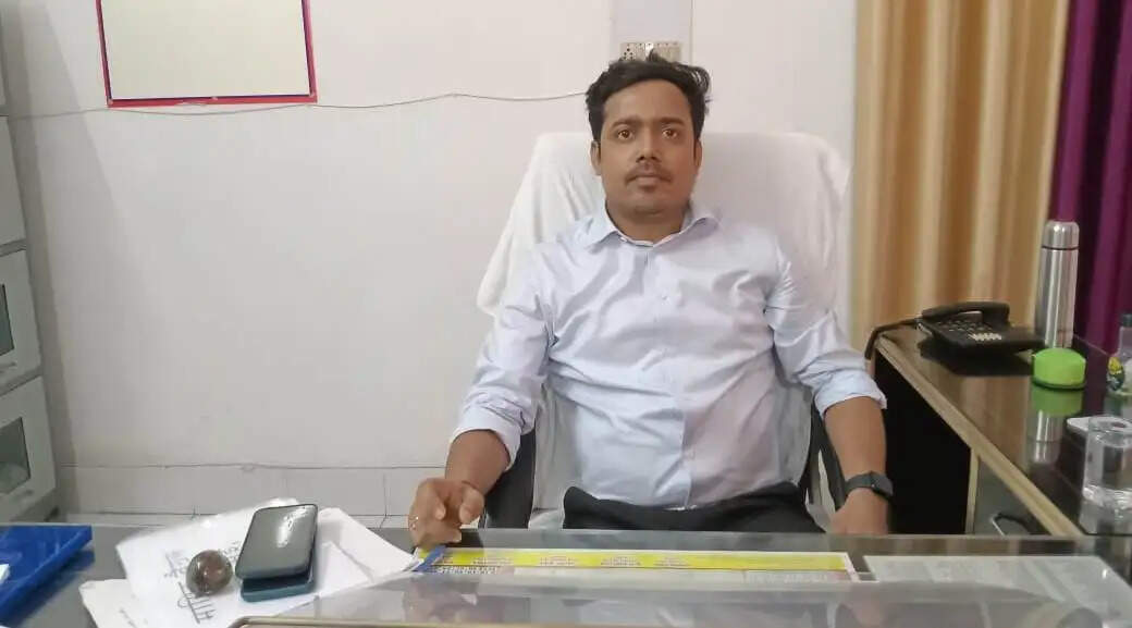 sdm kundan raj kapur