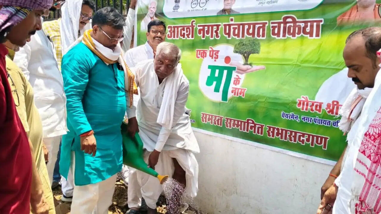 chakiya-plantation-cleanliness-drive-pm-modi-12-years
