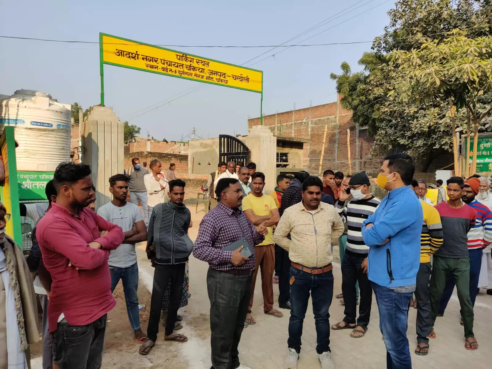 MLA and SDM chakiya,