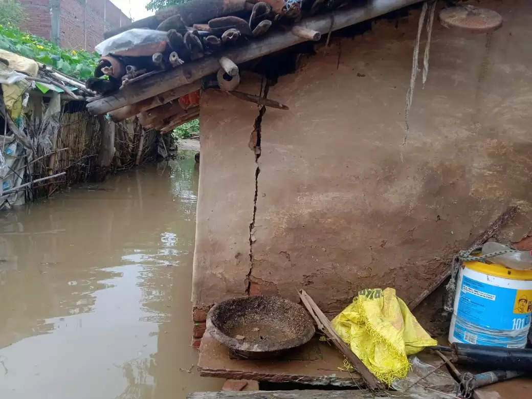 karmanasha river flood