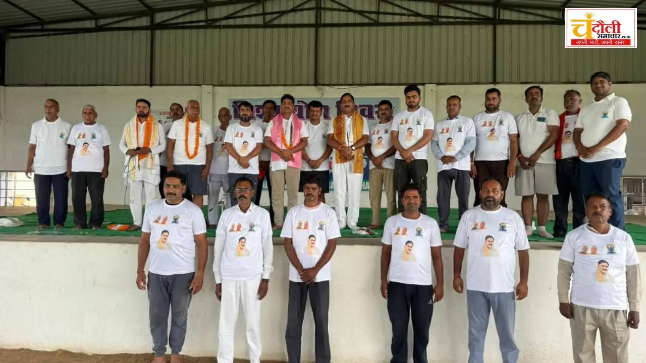 universal-public-school-baburi-yoga-day-2026
