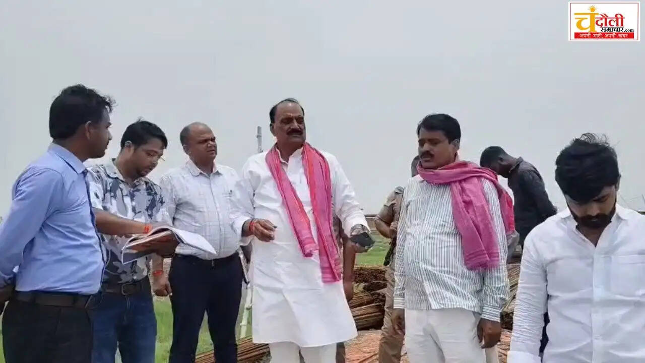 mla-prabhu-narayan-singh-protest-stadium-stone-news